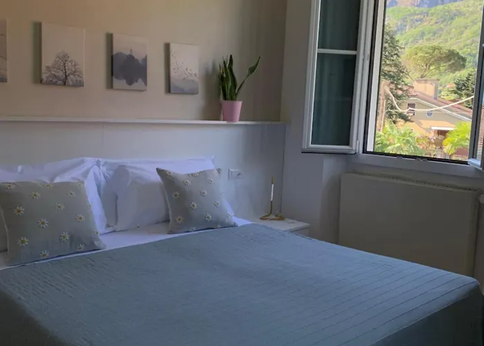 Loveno Отель 2*