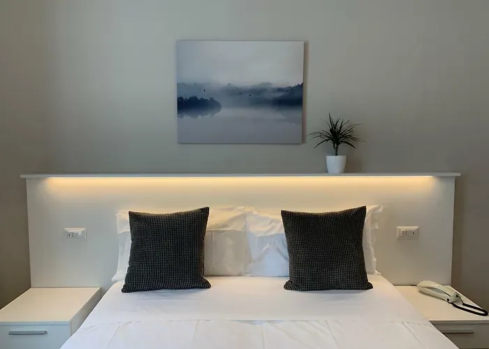 Otel Loveno Menaggio